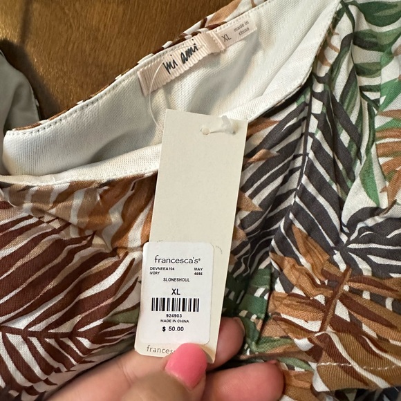 NWT Women’s Palm Print One-Shoulder Romper - Size XL - Picture 3 of 3